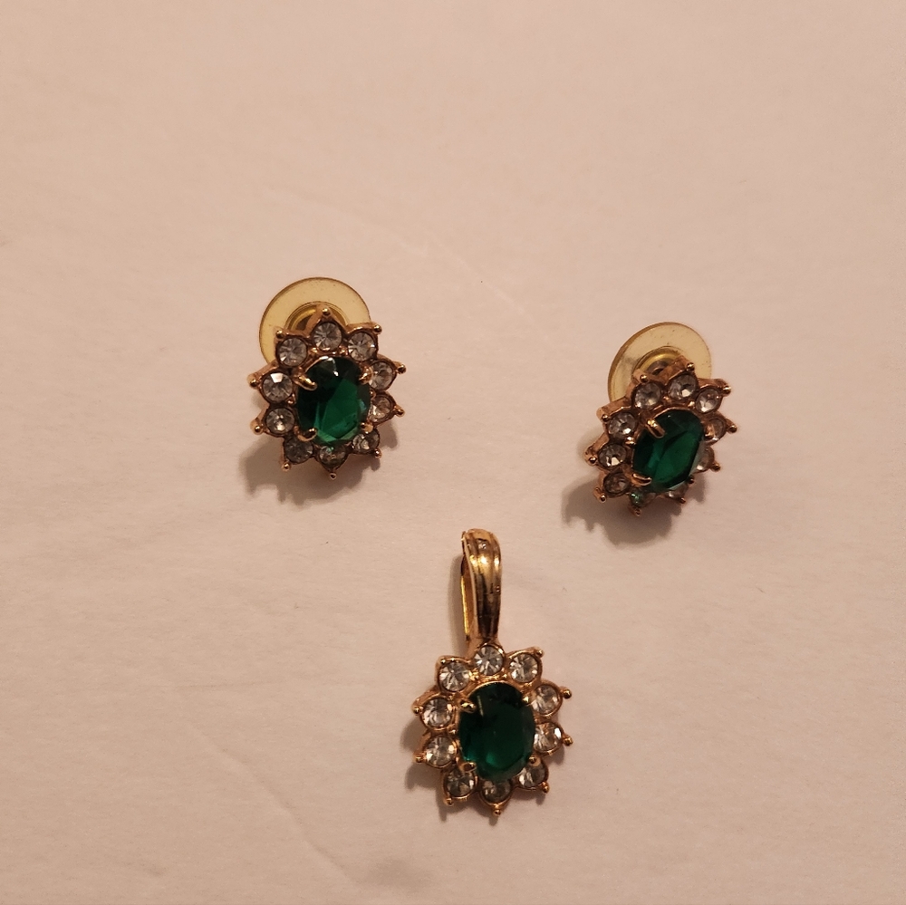 Vintage Jewelry Set